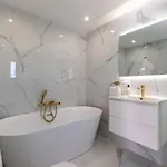 Willa Modern 3 Bedroom With Hot Tub In Costa Adeje (Tenerife)